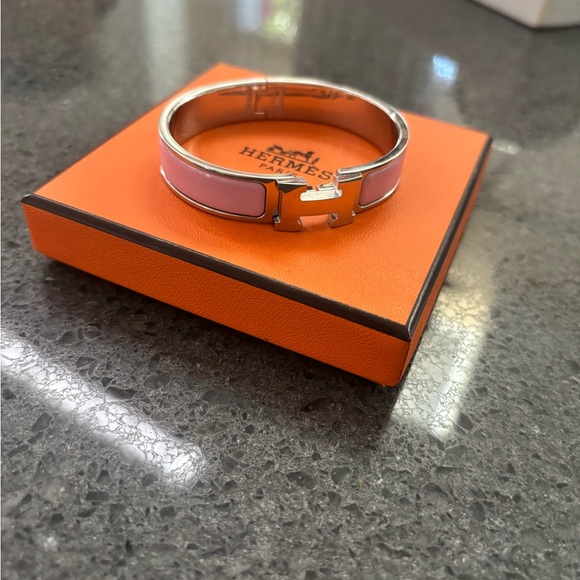 Hermès H Clic Bracelet - Picture 1 of 6